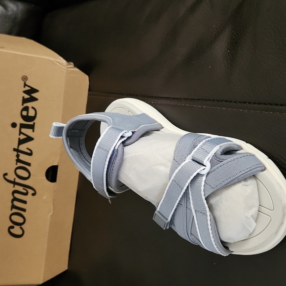 Scandals - Picture 3 of 8